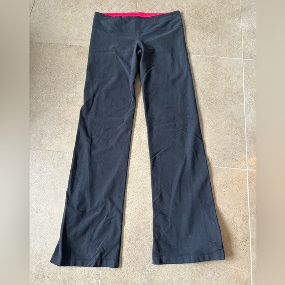 Lululemon pants - Picture 3 of 5